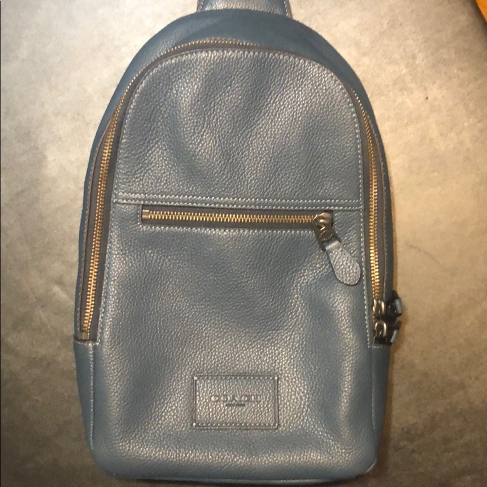 COACH campus sling pack